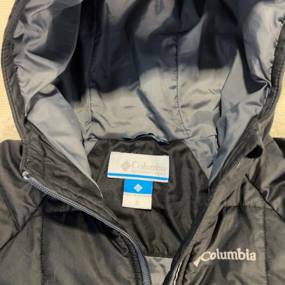 Columbia Boys Pine Pass Jacket Down Alternative Black and Gray Puffer Coat - Picture 4 of 9